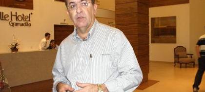 Sincomerciários analisa construção de novas casas