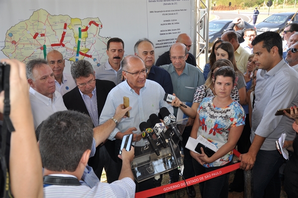 O governador Geraldo Alckmin falou sobre os valores dos repasses para a Santa Casa (Foto: Divulgação/Prefeitura de Votuporanga)