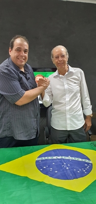 Dalbert Mega anuncia Dr. Antônio Carlos Francisco (Foto: A Cidade)