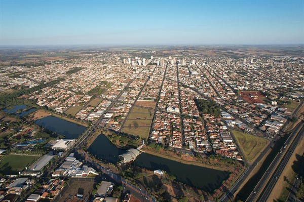 Para atender esse público, 31 unidades escolares funcionarão como locais de votação, com atendimento previsto das 8h às 17h   Foto: Prefeitura de Votuporanga