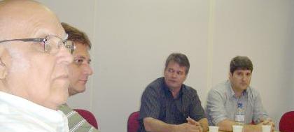 Prefeito não apoiará ninguém para a presidência 