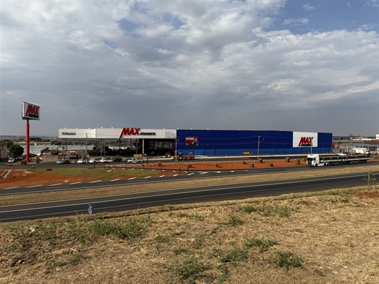 O Grupo Muffato é considerado a quinta maior rede supermercadista do país (Foto: A Cidade)