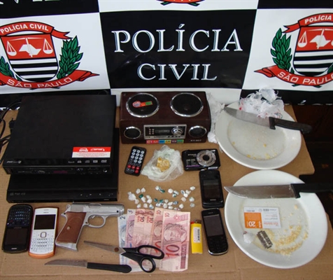 Quatro pessoas são flagradas com crack no Pró-Povo