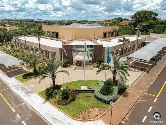 A Câmara Municipal de Votuporanga, segundo um relatório do Tribunal de Contas, é uma das mais econômicas do Estado (Foto: Foco Studio)