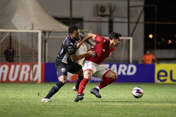CAV e Noroeste jogaram na Arena Plínio Marin (Foto: CAV)