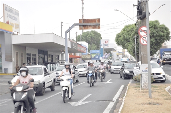 A medida aprovada pela Assembleia Legislativa também contempla a ampliação do prazo de parcelamento do IPVA de três para cinco vezes (Foto: A Cidade)