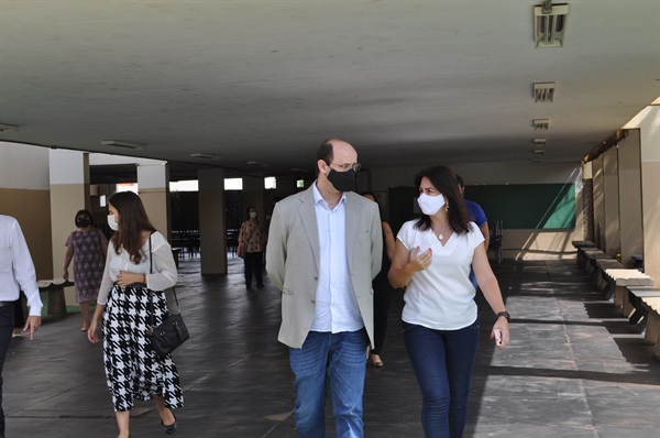 Secretário estadual de Educação, Rossieli Soares antecipou a decisão do governo em sua visita a Votuporanga (Foto: A Cidade) 