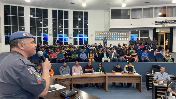  O comandante do CPI 5, coronel Fábio Rogério Cândido, esteve em Votuporanga e falou sobre a importância do Conseg (Foto: Assessoria)