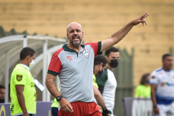 Técnico Alan Dotti conversou com a reportagem do jornal A Cidade (Foto: Ronaldo Barreto/NETLUSA)