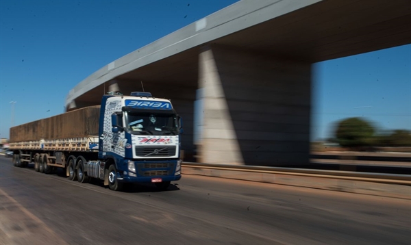 Após esse prazo, os caminhoneiros somente terão direito a receber o benefício a partir do mês da realização da autodeclaração (Foto: Reprodução/Agência Brasil)