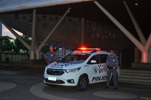 Em meio às reclamações sobre o aumento no número de moradores de rua, Prefeitura reforçou a segurança e os trabalhos sociais (Foto: A Cidade)