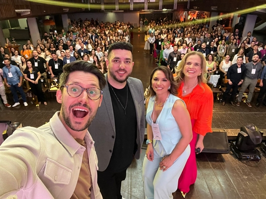 Segunda edição do InspireAção reuniu cerca de 400 empresários e líderes da cidade e região  (Foto: Divulgação)