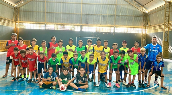  Em parceria com a Prefeitura, a entidade atende 30 crianças e adolescentes, com idades entre 8 e 17 anos, oferecendo atividades esportivas (Foto: Arquivo pessoal)