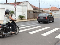 Na última segunda-feira, morador reivindicou instalação de lombofaixa na Santa Luzia