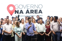 O anúncio foi feito pelo governador em um evento ao lado de Carlão Pignatari, do prefeito Jorge Seba e prefeitos da região (Foto: Assessoria)