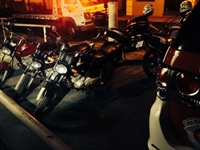 Duas motociclistas furtadas e uma adulterada foram apreendidas 