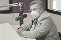 Deputado estadual e presidente da Alesp, Carlão Pignatari, esteve nos estúdios da rádio Cidade FM para fazer um balanço do seu mandato (Foto: A Cidade)