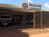 A ocorrência foi registrada no Segundo Distrito Policial de Votuporanga na manhã desta quarta-feira (Foto: Érika Chausson/A Cidade)