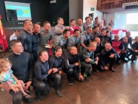  Instrutores, Comando do Corpo de Bombeiros do Estado de São Paulo e mergulhadores, na cerimônia de conclusão (Foto: Assessoria)