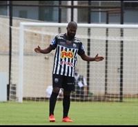 Henrique Santos, que entrou como camisa 10 no último jogo, disse que elenco segue focado para a partida em Ribeirão Preto (Foto: Rafael Bento/CAV)
