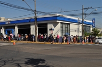 Fila na manhã desta segunda-feira (3) (A Cidade)