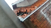 Um raio caiu na rua das Aroeiras, no bairro Chácara das Paineiras, em Votuporanga (Foto: Arquivo Pessoal)