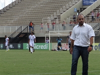 O técnico Rafael Guanaes elogiou a eficiência do time quando teve oportunidades de gol (Foto: Daniel/A Cidade)