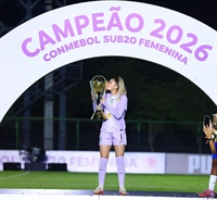 Goleira da região é campeã sul-americana com a Seleção