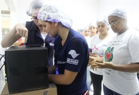 O material foi produzido pelos funcionários do Hospital (Foto: Divulgação/Santa Casa)