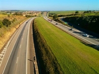 Rodovia Castello Branco teve o maior movimento na região  (Foto: Cláudio Nascimento/ TV TEM)