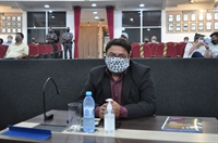 Professor Casali assumiu ontem a vaga de Hery Kattwinkel na Câmara e participou da cotação de seis projetos (Foto: A Cidade)