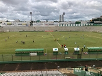 Time não jogou bem e saiu da estreia com derrota (Foto: A Cidade) 