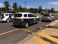 A Polícia Científica também foi acionada e realizou a perícia no local do crime; o caso será investigado pela Polícia Civil de Votuporanga (Foto: Aline Ruiz/A Cidade)