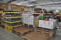 O leite integral é outro produto que está em falta nas prateleiras dos supermercados (Foto: Gabriele Reginaldo/A Cidade)