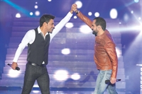 Zezé Di Camargo e Luciano encerram o Valentim Rodeo Fest 2025
