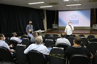 Seba e prefeitos de outros 11 municípios da região discutiram sobre ações de desenvolvimento ambiental (Foto: Prefeitura de Votuporanga)