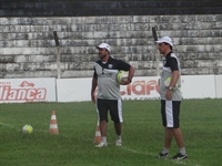 Último treinamento em que Romário participou aconteceu na quinta-feira à tarde , no Clube dos 40