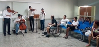 Os músicos relataram a satisfação com a iniciativa (Foto: Santa Casa de Votuporanga)