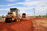 A previsão da Secretaria de Obras é que este trabalho siga pelas próximas quatro semanas (Foto: Prefeitura de Votuporanga)