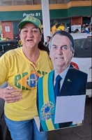 Vereadora de Votuporanga participa de manifestação rumo a Brasília