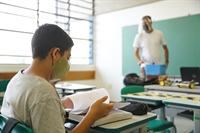 As aulas para cerca de 3,5 milhões de alunos ocorrerão entre 2 de fevereiro e 23 de dezembro, nas 5400 escolas mantidas pelo Governo de SP nos 645 municípios do estado (Foto: Governo do Estado de SP)