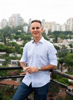 Rodrigo Spada destaca assistência social, fiscalização e representação regional em entrevista à Cidade FM