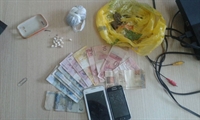 Drogas encontradas junto com o adolescente em Cosmorama