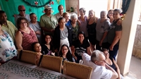 Os assistidos participam de diversas atividades, como teatro, música, aulas de culinária, bijuterias, informática e oficinas de Braille; aproximadamente 30 pessoas recebem assistência da entidade (Foto: Divulgação/IDAV)
