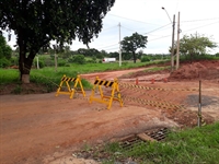 Parte da estrutura cedeu durante a chuva de terça-feira (Foto: Prefeitura de Votuporanga)
