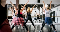 Para a edição deste ano, serão consideradas cinco expressões artísticas: dança, poesia, teatro, circo e fotografia (Foto: Reprodução)