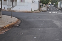 A obra de mais de R$ 1 m já começou a ser remendada antes mesmo da primeira chuva forte (A Cidade)