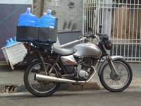 Segundo PM, condutor não pode utilizar armações conhecidas como “grelhas” no banco