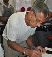 Momento em que Melo ouvia a sentença dada pelo juiz Jorge Canil