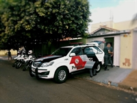 Com o casal foram apreendidos pela equipe da Força Tática dinheiro, drogas e objetos de origem suspeita (Foto: Divulgação/Polícia Militar)